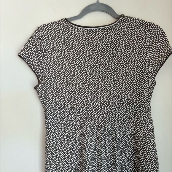 Boden Women v-neck short sleeve polka dot gray white stretch cotton dress 6 EUC! - Picture 9 of 10